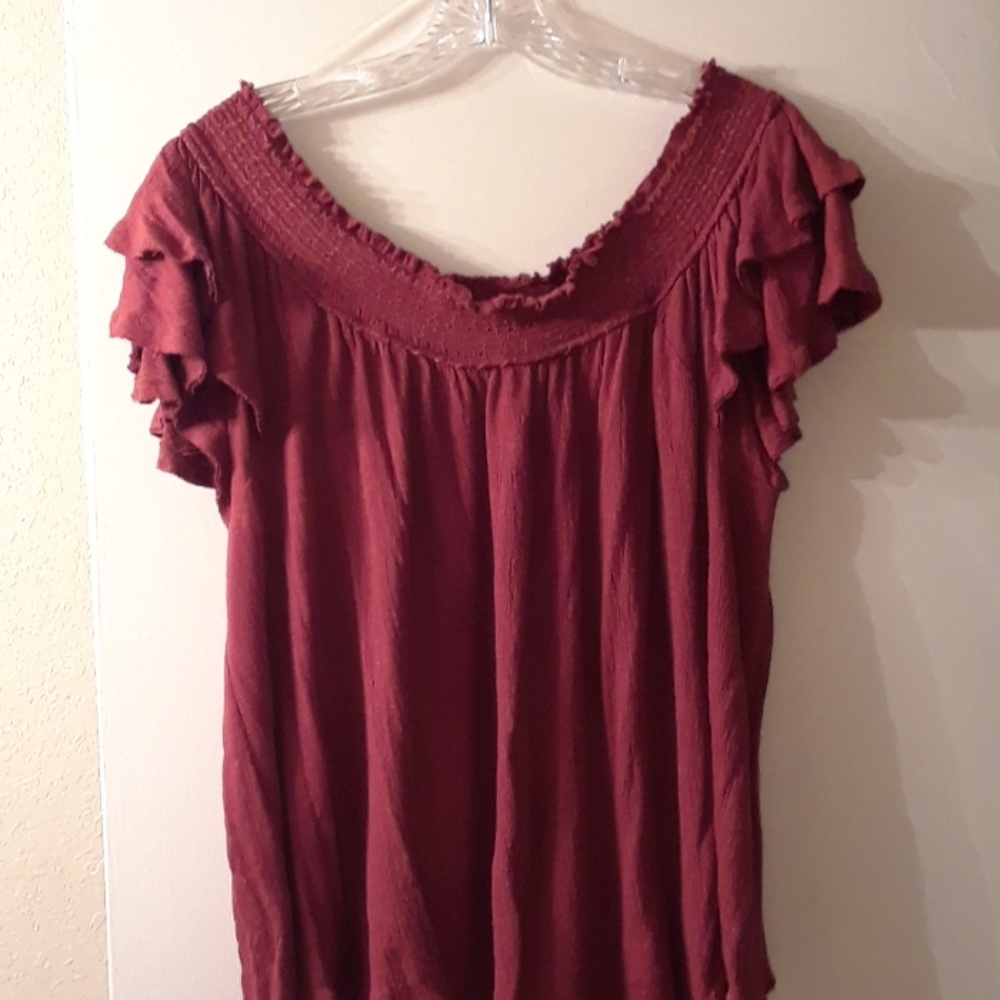 ARC Peasant style flutter sleeve blouse